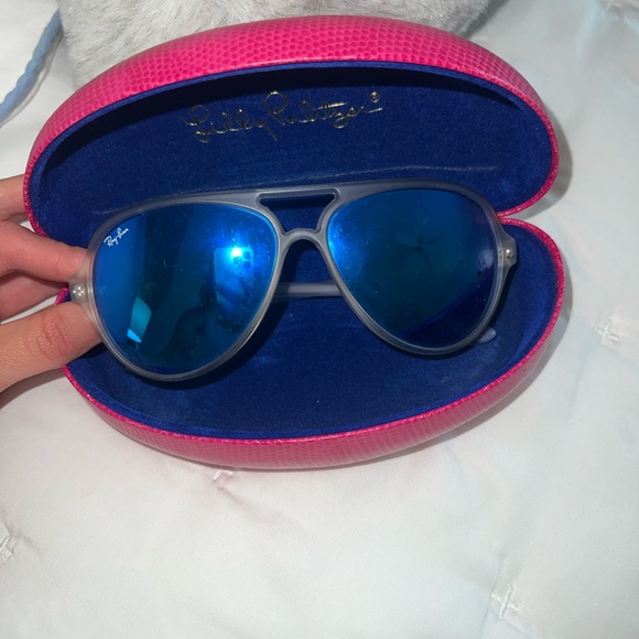 Blue lightweight Ray-Bands - Picture 3 of 3